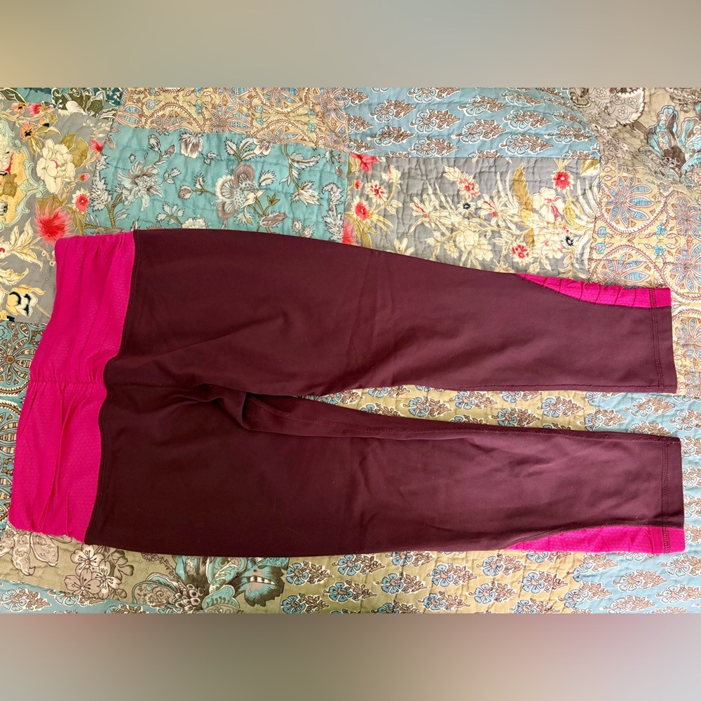 Patagonia Burgundy and Fuchsia Women’s Capris